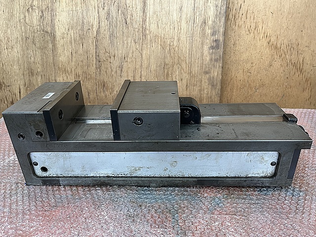 C185722 ロックタイト精密マシンバイス ナベヤ LTCV160H_0