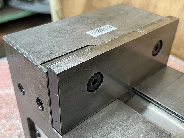 C185722 ロックタイト精密マシンバイス ナベヤ LTCV160H_2