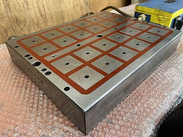 C185610 電磁チャック テクノマグネット 20020-LAINATE_2