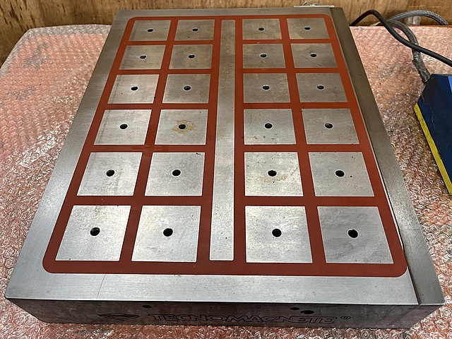 C185609 電磁チャック テクノマグネット 20020-LAINATE_1