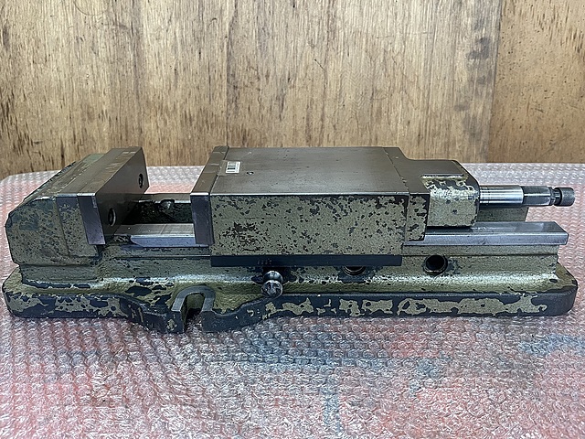 C185663 油圧バイス 武田機械 TK-125HVS_0