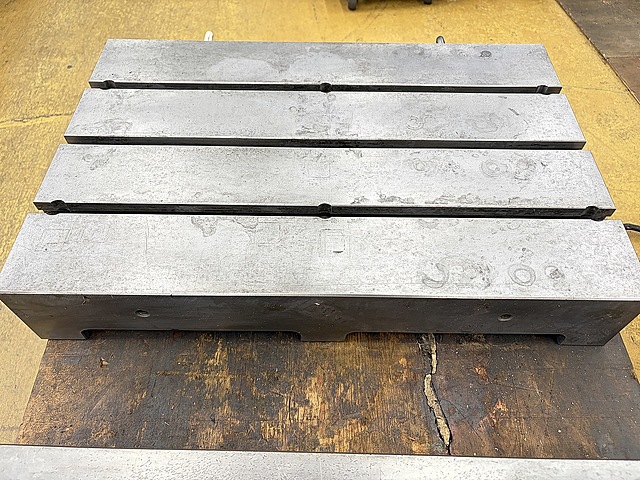 C181904 サブテーブル ナベヤ JIG-26218_0