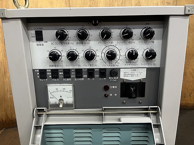 C185656 TIG溶接機 ダイヘン AVP-300_2