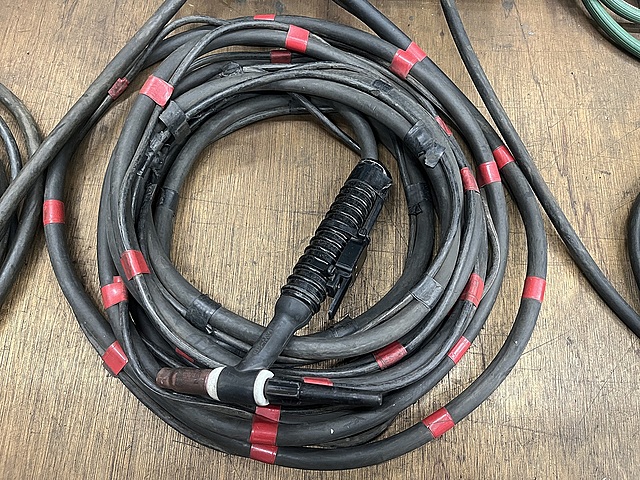 C185656 TIG溶接機 ダイヘン AVP-300_3