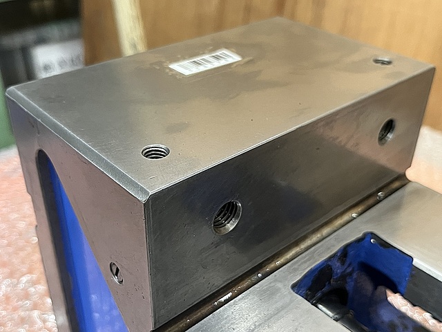 C185782 ロックタイト油圧バイス ナベヤ FA VISE 150_2