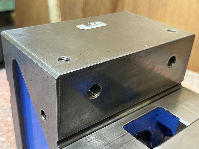 C185781 ロックタイト油圧バイス ナベヤ FA VISE 150_2