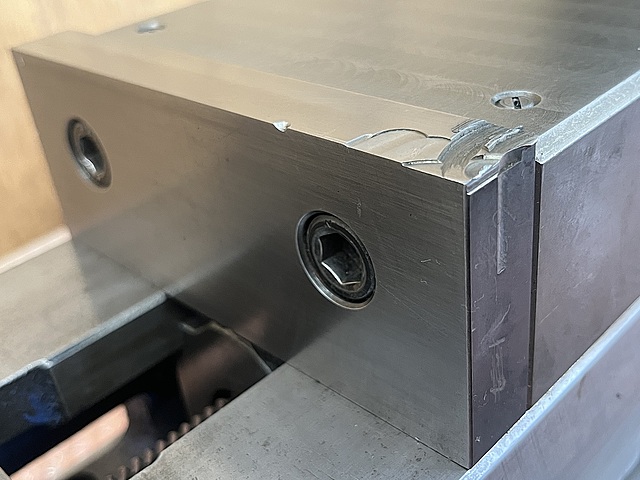 C185786 ロックタイト油圧バイス ナベヤ FA VISE 150_3