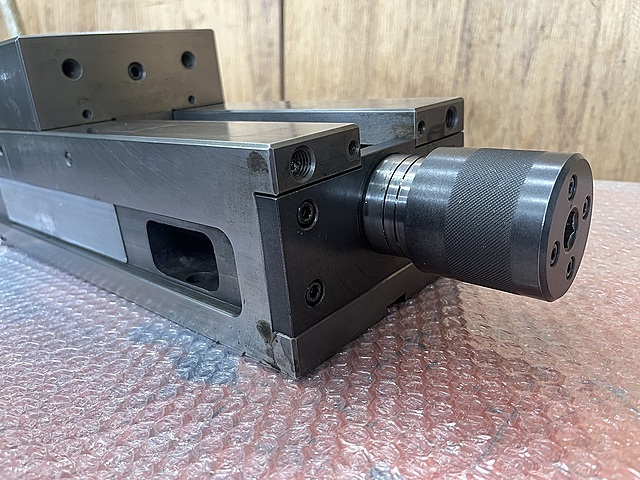 C185786 ロックタイト油圧バイス ナベヤ FA VISE 150_5