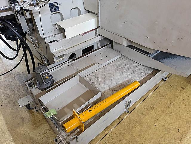 P008973 立型マシニングセンター 大隈豊和 MILLAC-611V_12
