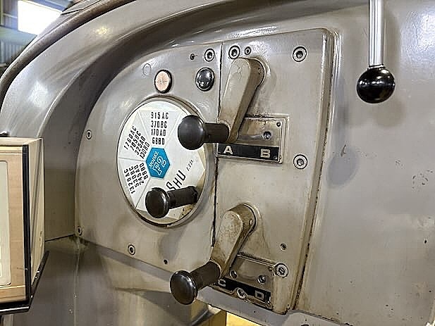 H019628 ひざ型フライス 遠州 VF2_1