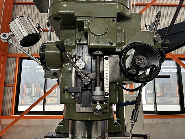 H020013 ＮＣ立フライス 牧野フライス製作所 AEV5-85_2