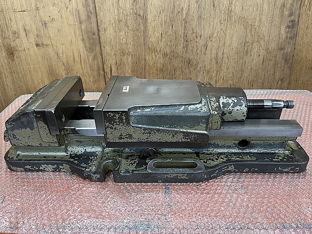 C184022 油圧バイス 武田機械 TK-175HVS