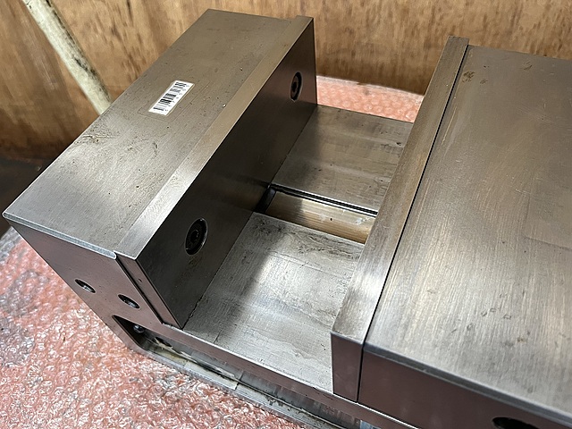C174505 ロックタイト精密マシンバイス ナベヤ LTCV200_1