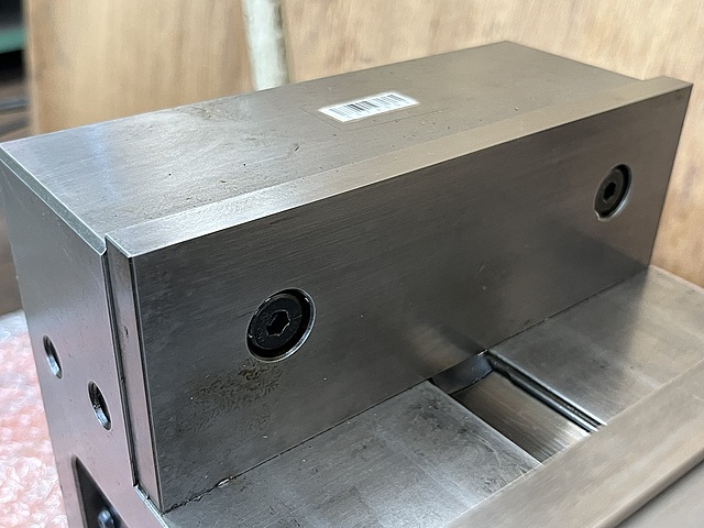 C174505 ロックタイト精密マシンバイス ナベヤ LTCV200_2