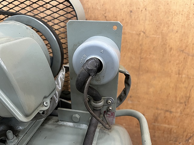 C181500 レシプロコンプレッサー 日立 0.75P-9.5V5_5
