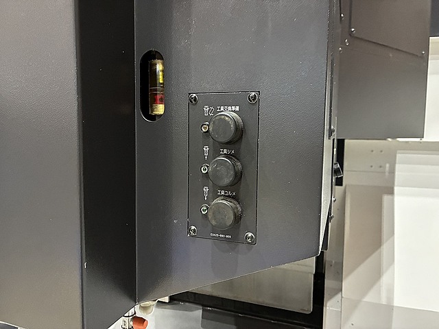 H020027 立型マシニングセンター オークマ MILLAC-1052VⅡ_2