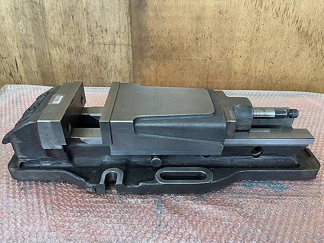 C188482 油圧バイス 武田機械 TK-150HVS