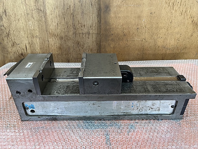 C187946 ロックタイト精密マシンバイス ナベヤ LTCV160H_0