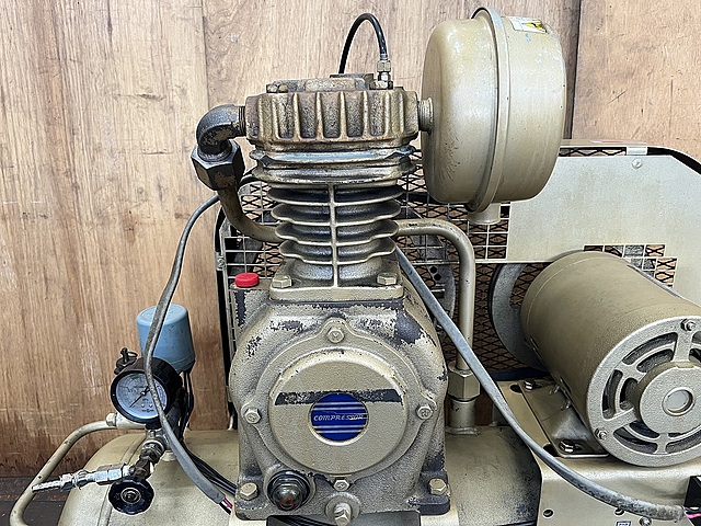C181501 レシプロコンプレッサー 東芝機械 SP10D-15T1_1
