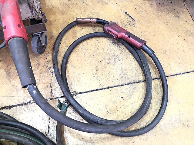 Z067568 半自動溶接機 パナソニック YD-200AA2_8