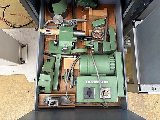 C141318 工具研削盤 DECKEL S11_30
