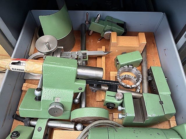 C141318 工具研削盤 DECKEL S11_33