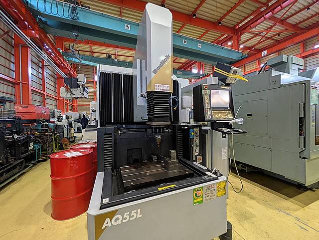 P009398 ＮＣ放電加工機 ソディック AQ55L